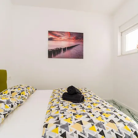 Apartment House Dominik