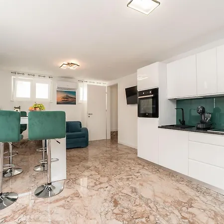 Apartment House Dominik Sveti Petar (Zadar)